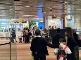 南航无陪儿童服务全攻略:新加坡往返广州,6岁娃独自飞了3次,保姆级实操指南!