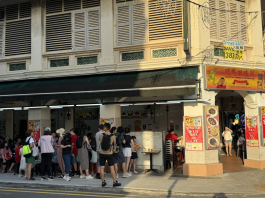 新加坡米其林田鸡粥老板涉嫌洗钱,家中搜出246万现金,兰博基尼和豪宅全被查