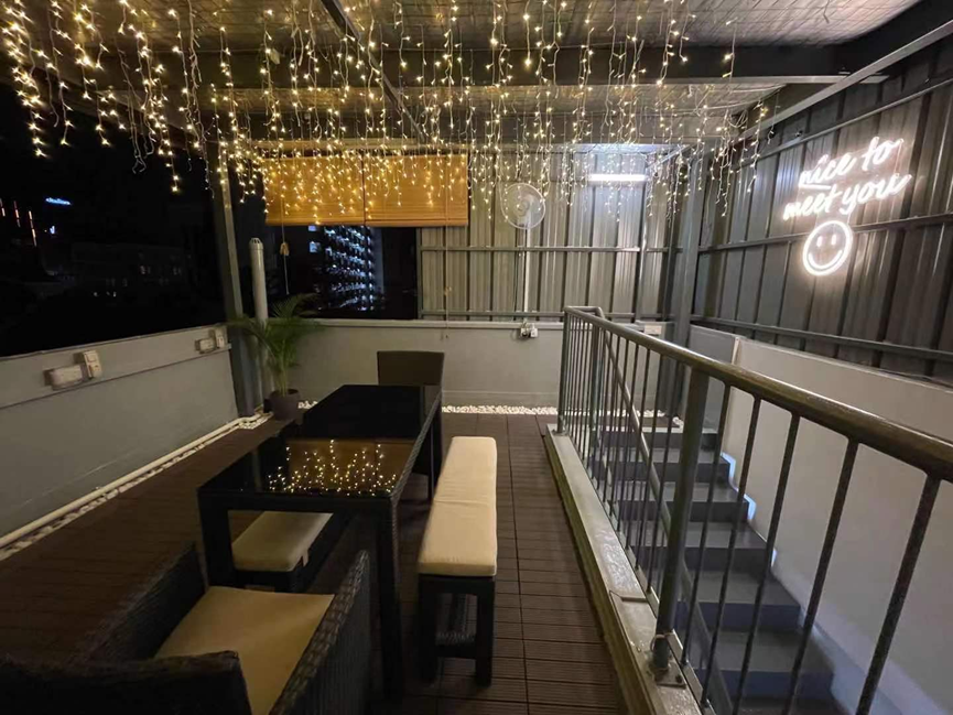 新加坡三大黄金学区高性价比直租房源,下楼就是地铁站,最低1000新/月