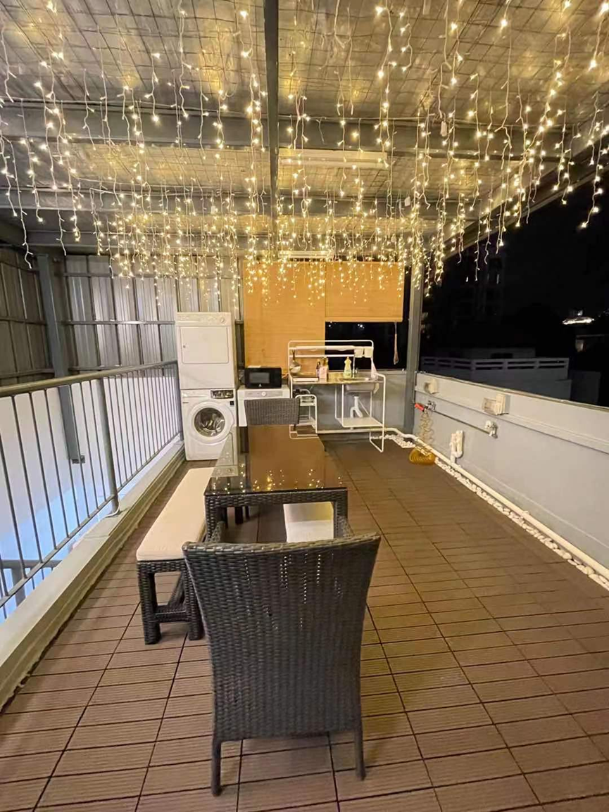 新加坡三大黄金学区高性价比直租房源,下楼就是地铁站,最低1000新/月