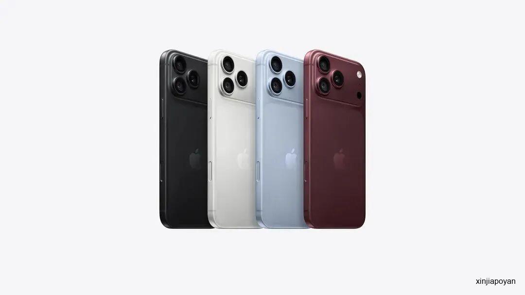 iPhone18今日开售！新加坡专卖店天没亮就排长龙，有人一次买33台，越南果粉打飞的来抢