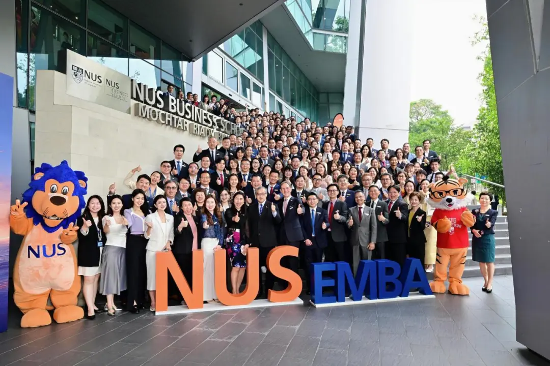 全球权威榜单发布！新国大EMBA跃居第9，中文项目QS与FT双榜全球第一！